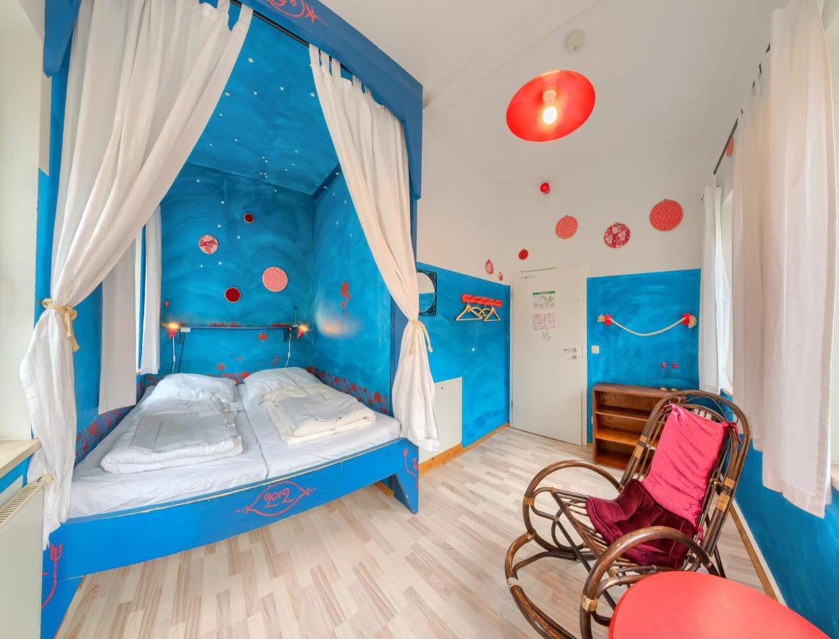 Labyrinth Hostel Weimar Bagian luar foto