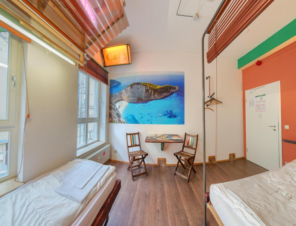 Labyrinth Hostel Weimar Bagian luar foto