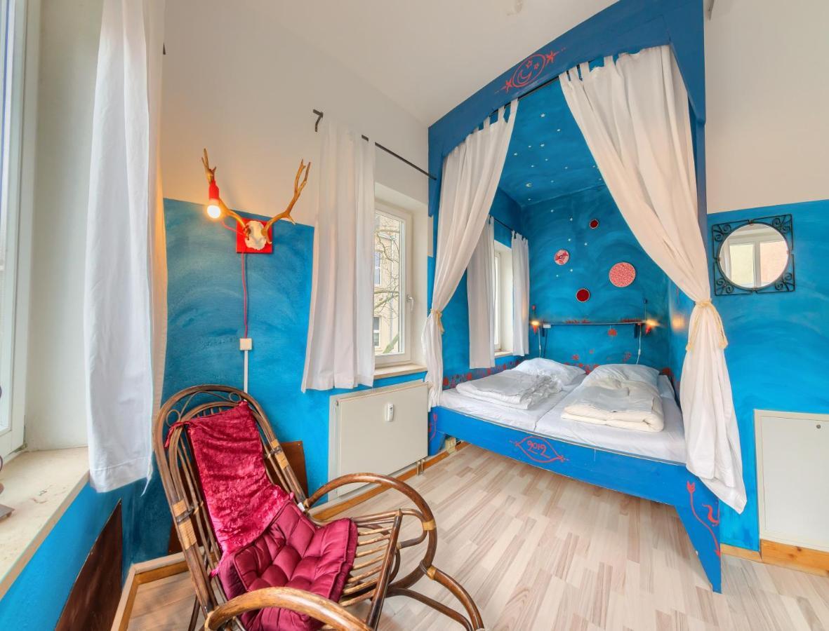 Labyrinth Hostel Weimar Bagian luar foto
