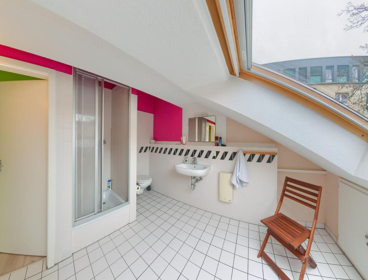 Labyrinth Hostel Weimar Bagian luar foto