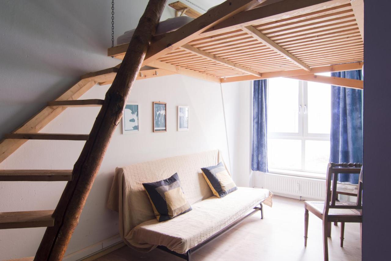 Labyrinth Hostel Weimar Bagian luar foto