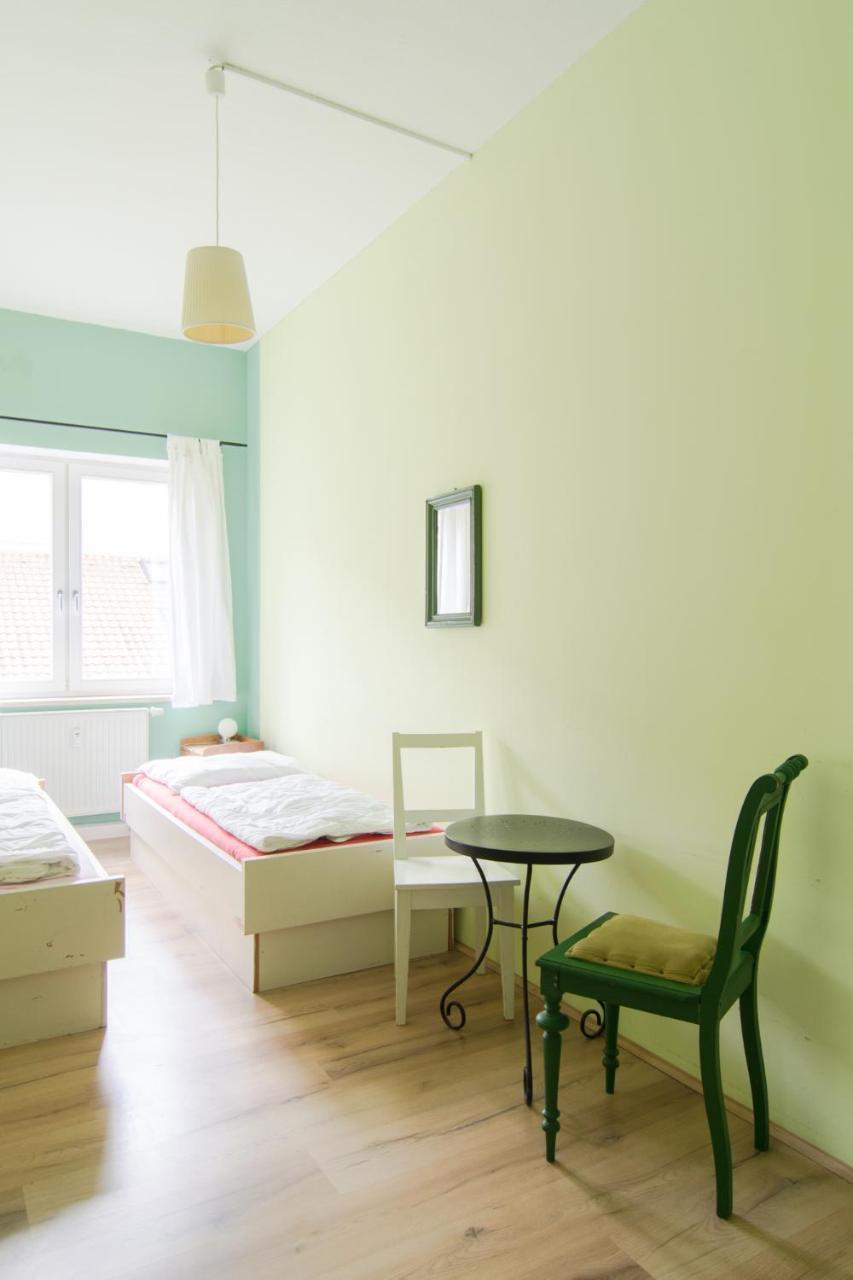 Labyrinth Hostel Weimar Bagian luar foto